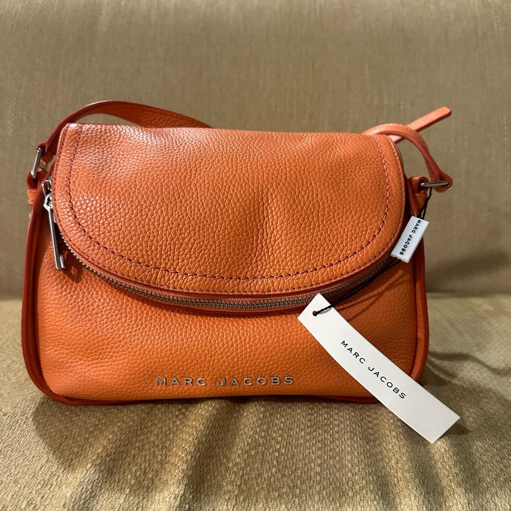 Marc Jacobs The Groove Leather Mini Messenger Bag Dragon Fire BRAND NEW W/ Tags
